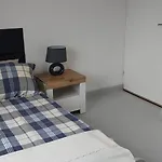 Sun & Fun Quarto em Acomodações Particulares